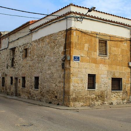 Casa Rural Las Bodegas Valbuena De Duero Luaran gambar